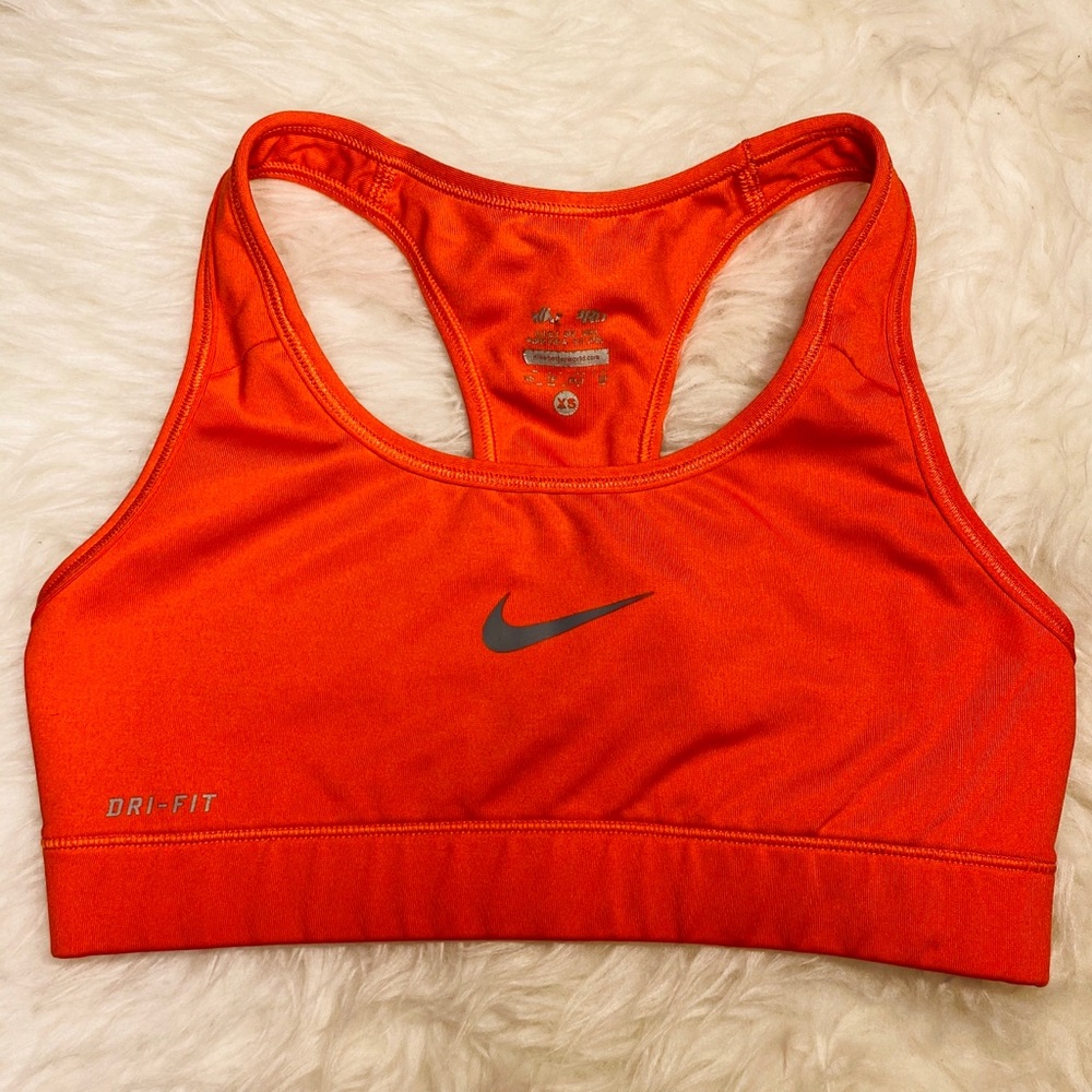 Women’s Nike DRI-FIT Sports Bra